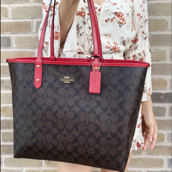 Gaby’sBags👜💕-NWT Coach Tote Reversible - Picture 4 of 7